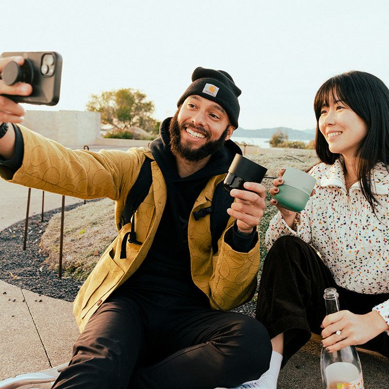 8oz-rise-lowball-tumbler-u3 8oz_rise_lowball_black_iceberg_couple_selfie_city_square.jpg