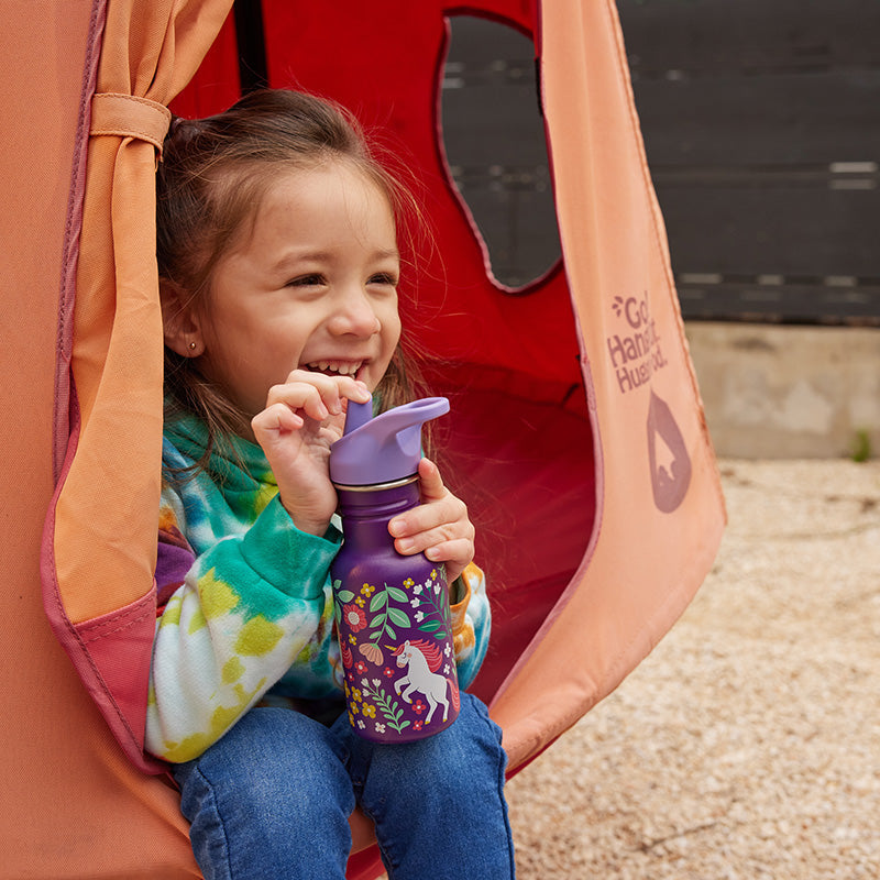 12oz-kid-s-classic-with-flip-seal-sport-cap-d3 kid_sport_flip_seal_12oz_girl_smile_hammock_square.jpg
