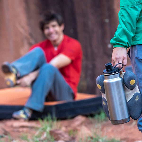 32oz-tkwide-with-chug-cap-a7 tkwide_32oz_chug_rockclimbers_square.jpg