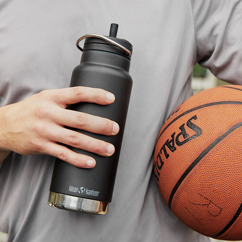 32oz-tkwide-with-twist-cap-q8 tkwide_32oz_insulated_bottle_twist_closeup_basketball_square.jpg